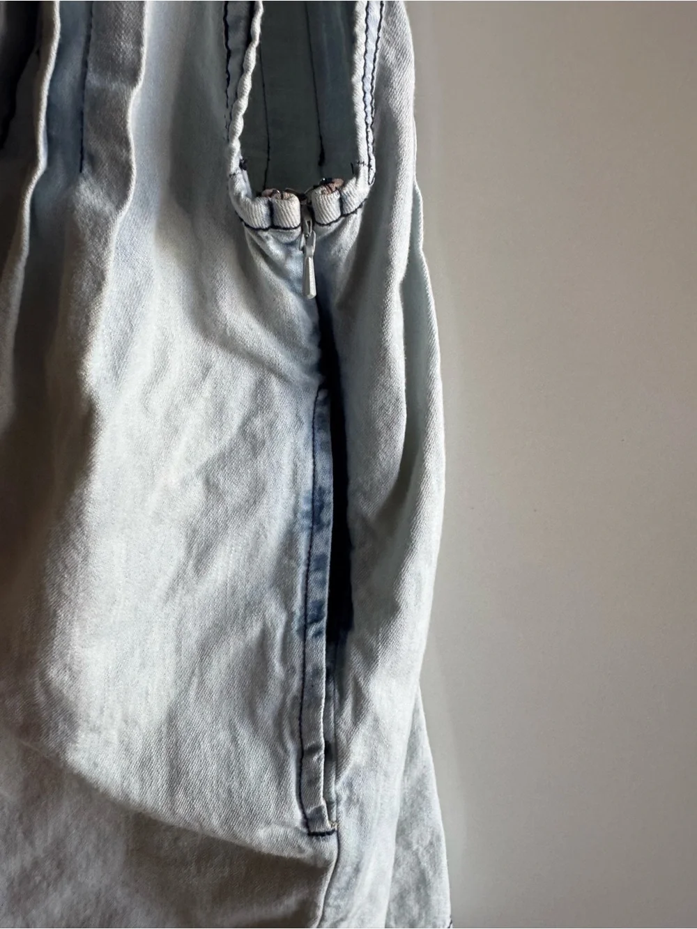 Free People Chambray Pintuck Romper Size 2